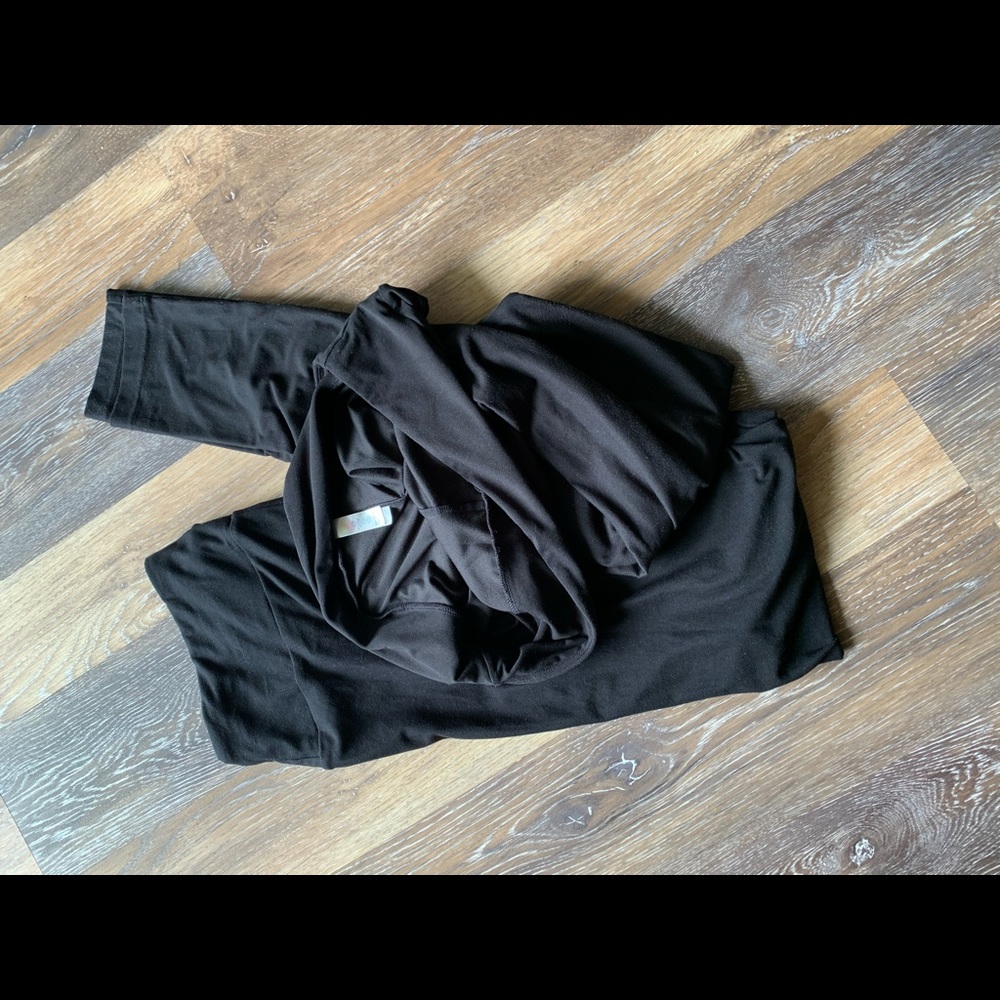 Lularoe TC black leggings